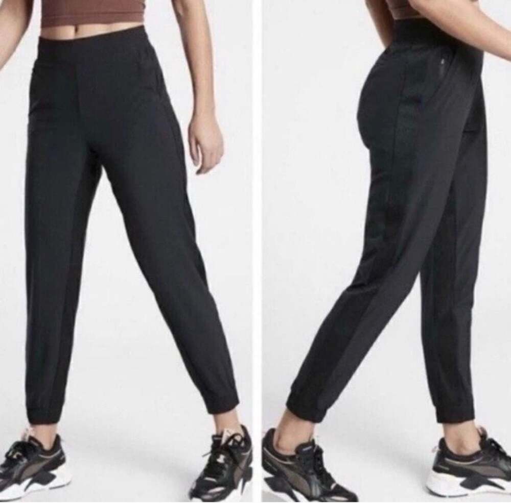 Athleta Brooklyn Textured/ Camo Black Lined Jogger Pants Size 0